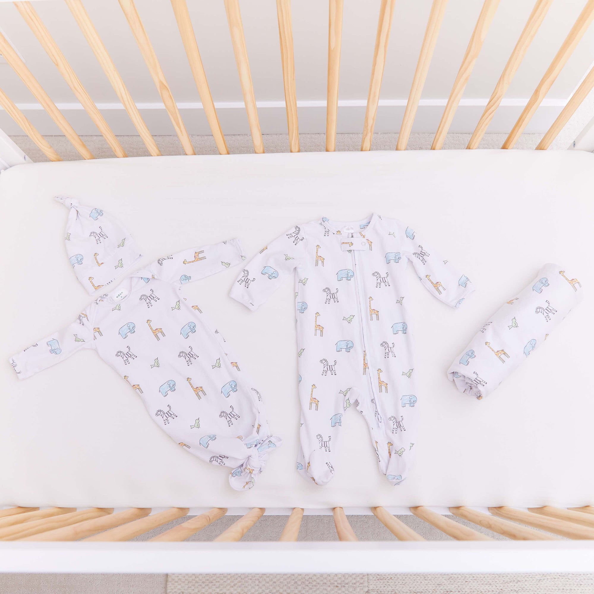 1pk cotton comfort knit swaddle - jungle jammin